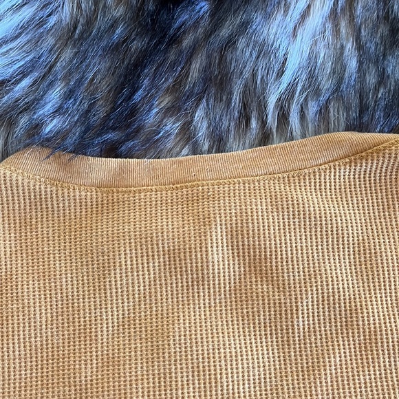 Time And Tru Mustard Yellow V-Neck Thermal with Button Front, Size: S - Picture 8 of 9